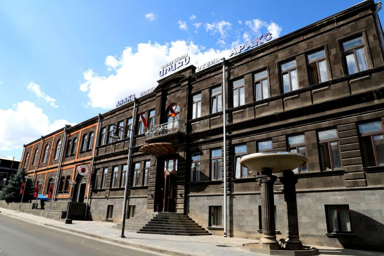 Araks Hotel Complex Gyumri Exterior foto